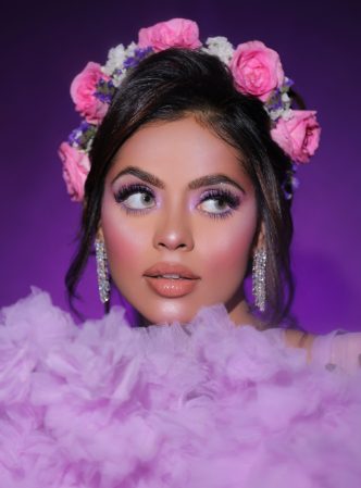 Welcome to MDM – Meenakshi Dutt Makeovers, The Best makeup artist in varanasi | Best Bridal makeup artist in varanasi